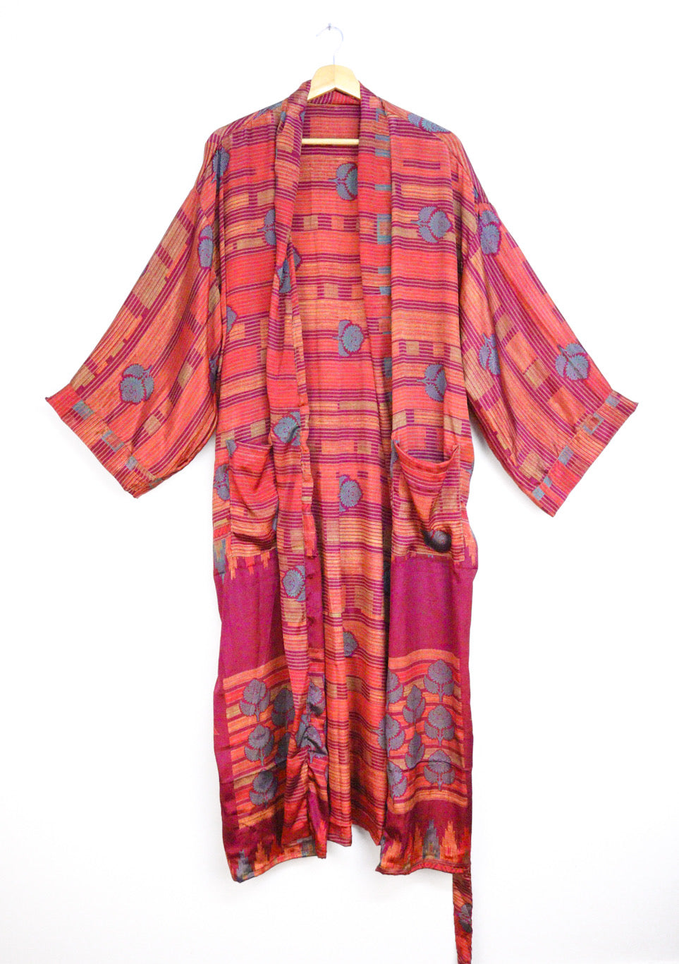 Kimono Style Silk Robe Recycled Sari Dressing Gown - Red