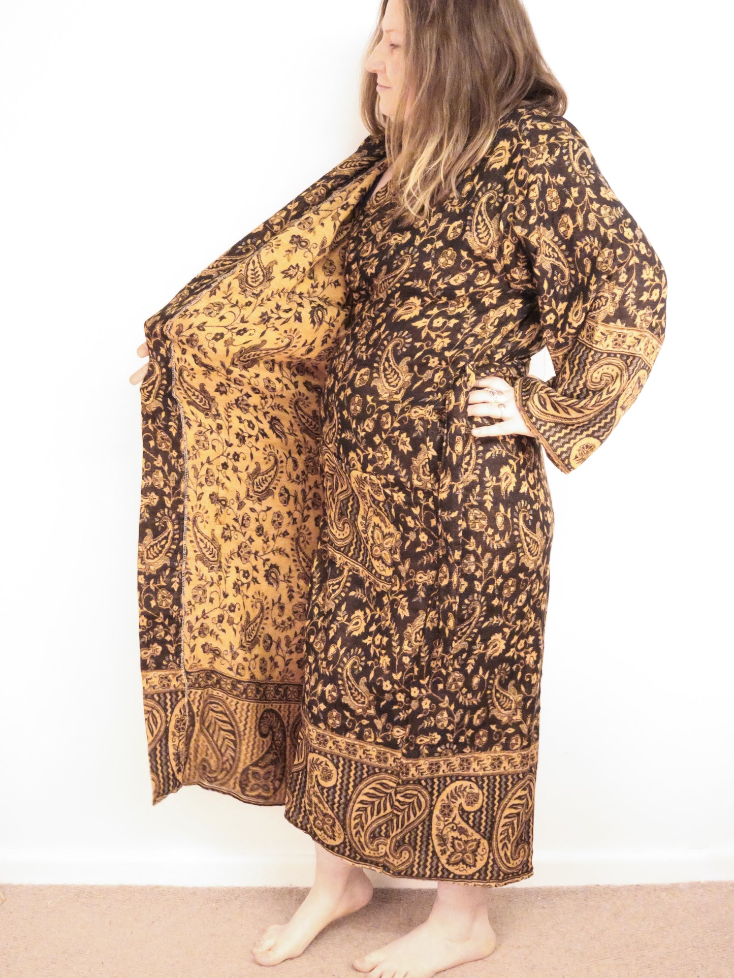 Blanket Kimono Robe Boho Dressing Gown - Black and Gold