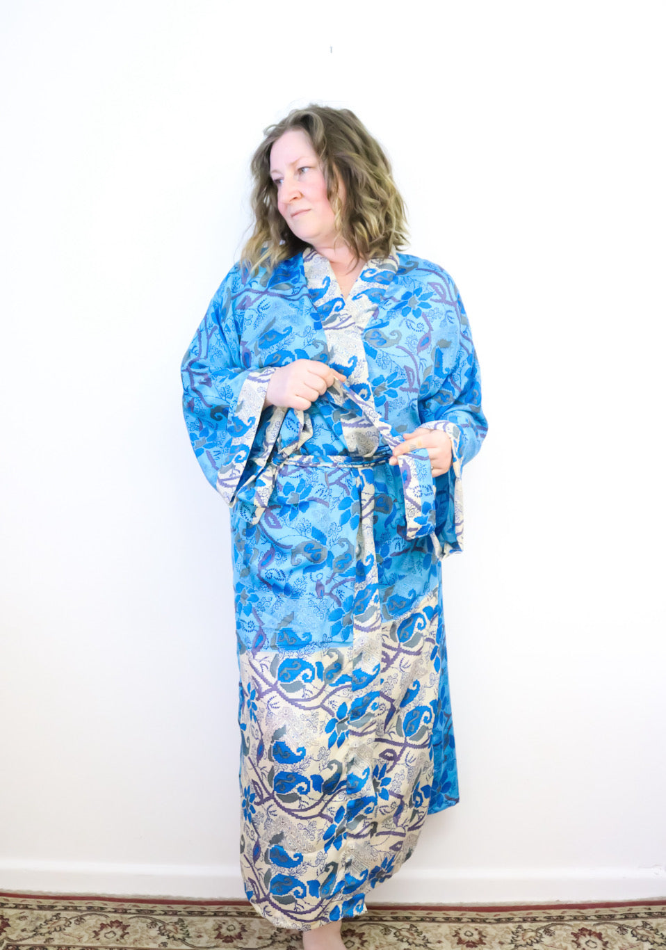 Kimono Style Silk Robe Recycled Sari Dressing Gown - Blue and White