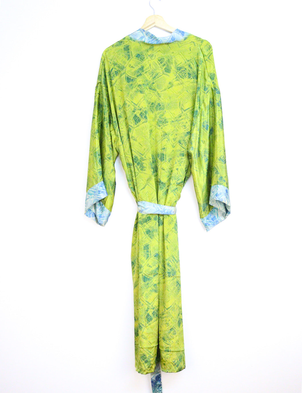 Kimono Style Silk Robe Recycled Sari Dressing Gown - Green