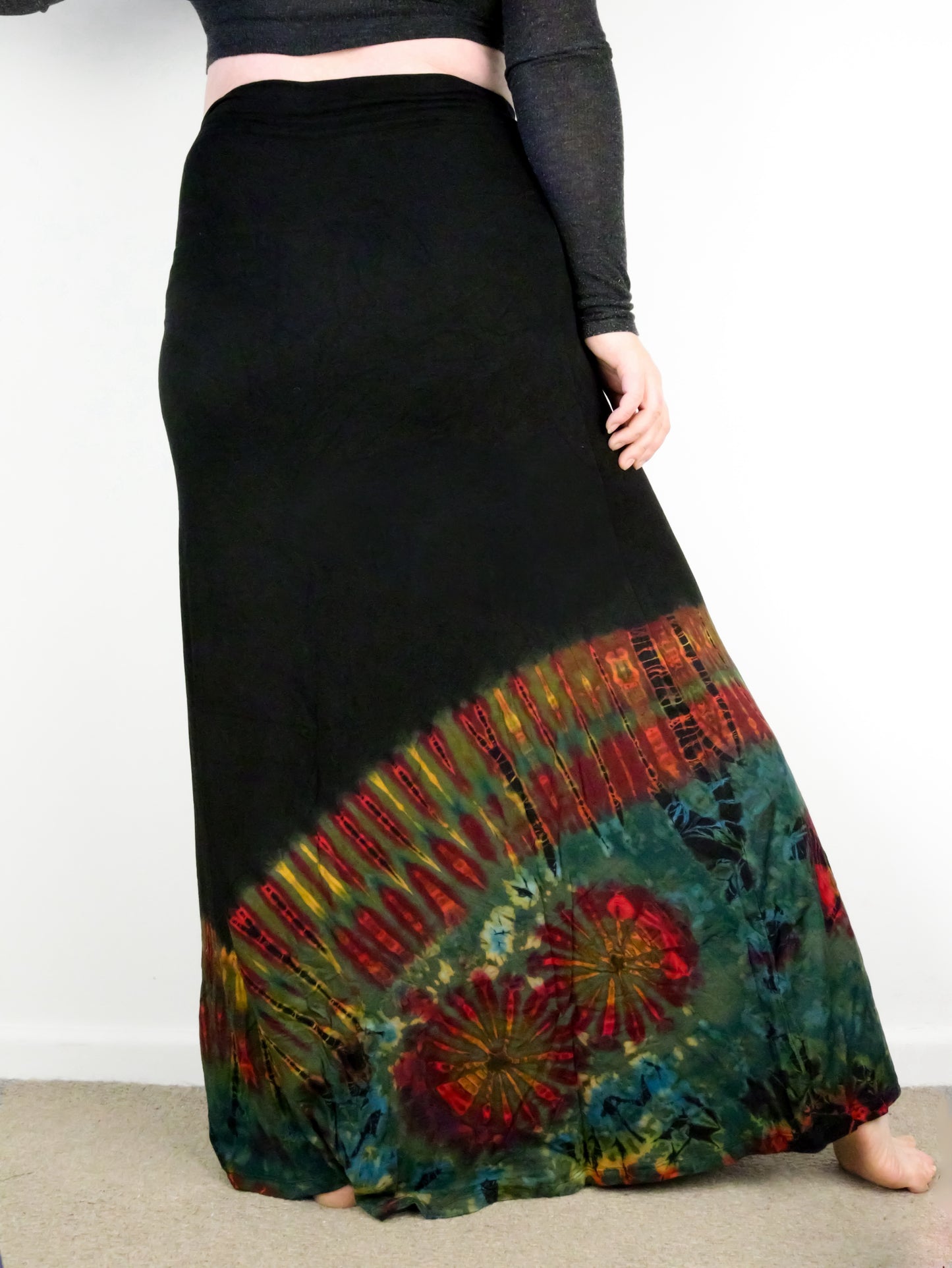 Soft Stretch Tie Dye Maxi Skirt - Black and Half Moss Green