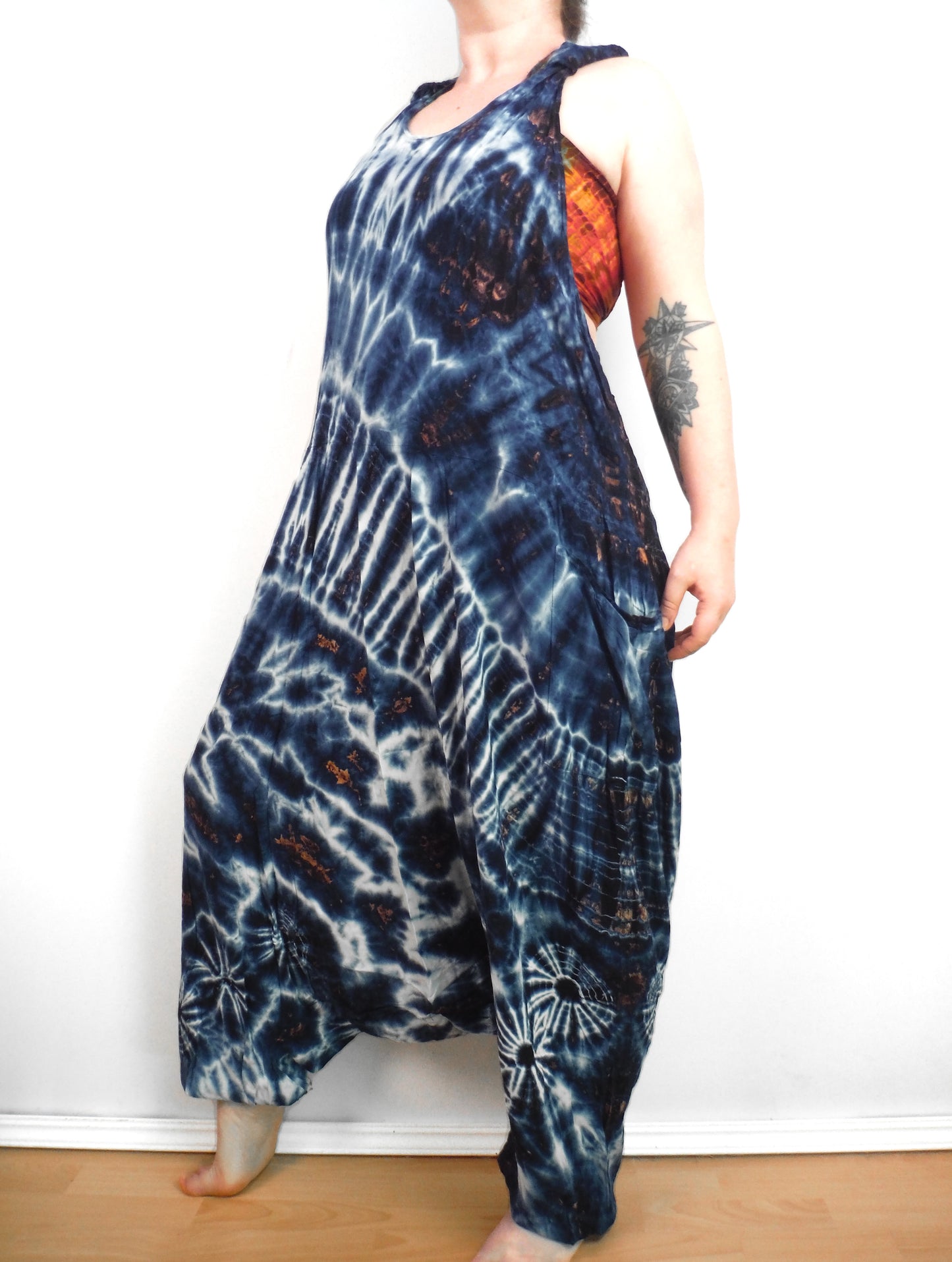 Salopette Harem Tie-Dye - Bleu Indigo Blanc et Orange