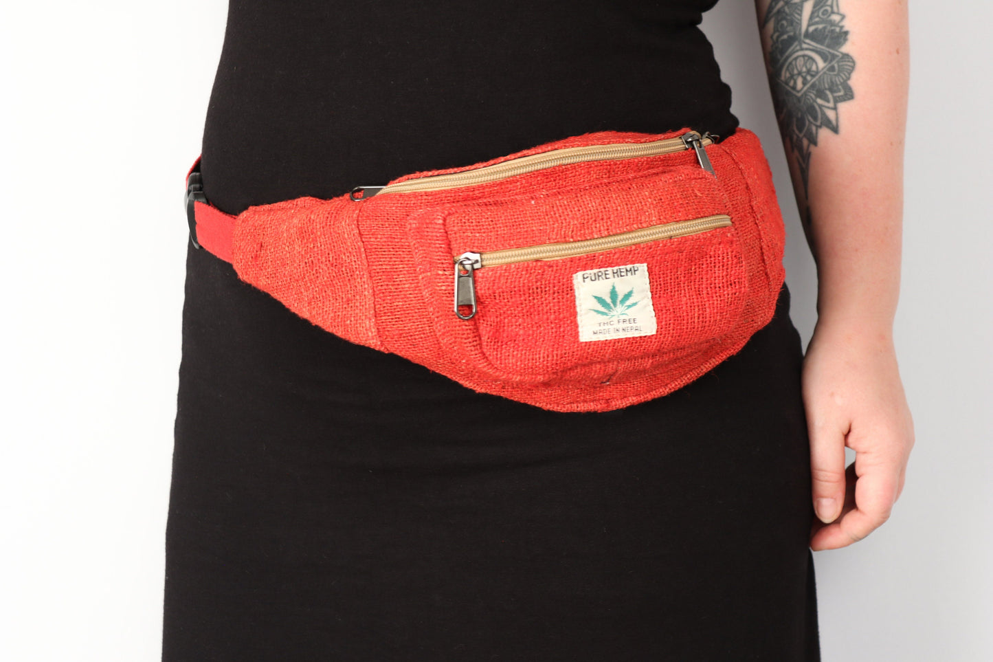 Hemp Bum Bag / Zip-up Belt Bag - Red