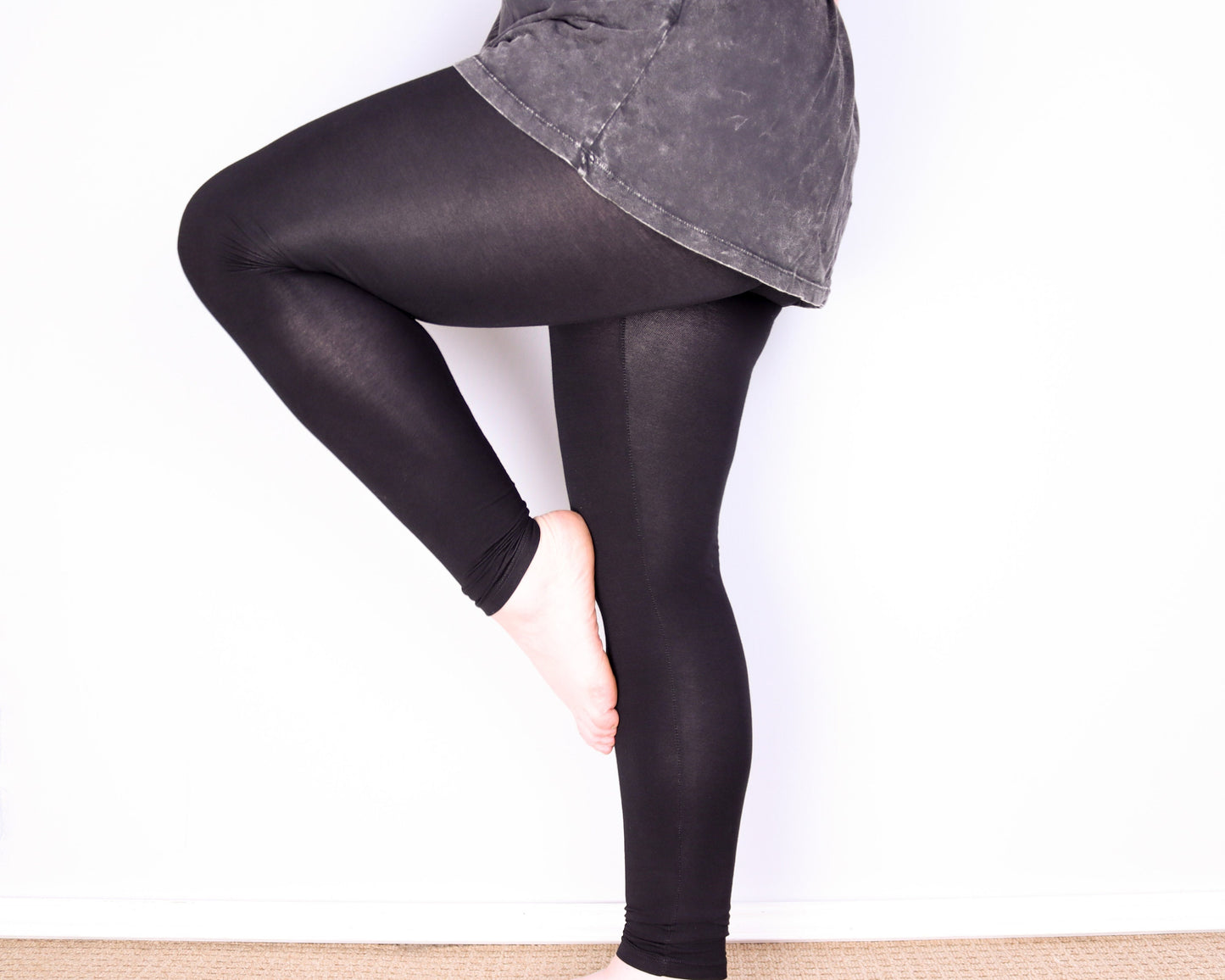 Plain Leggings - Black - Bare Canvas