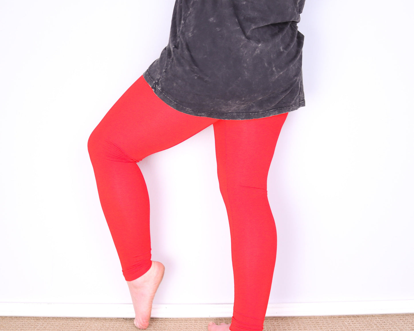 Plain Leggings - Neon Red - Bare Canvas